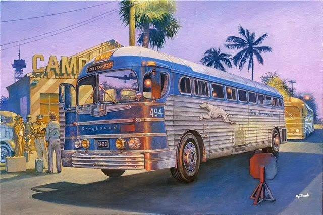 Roden 1/35 1947GMC Silverside Greyhound Bus 816